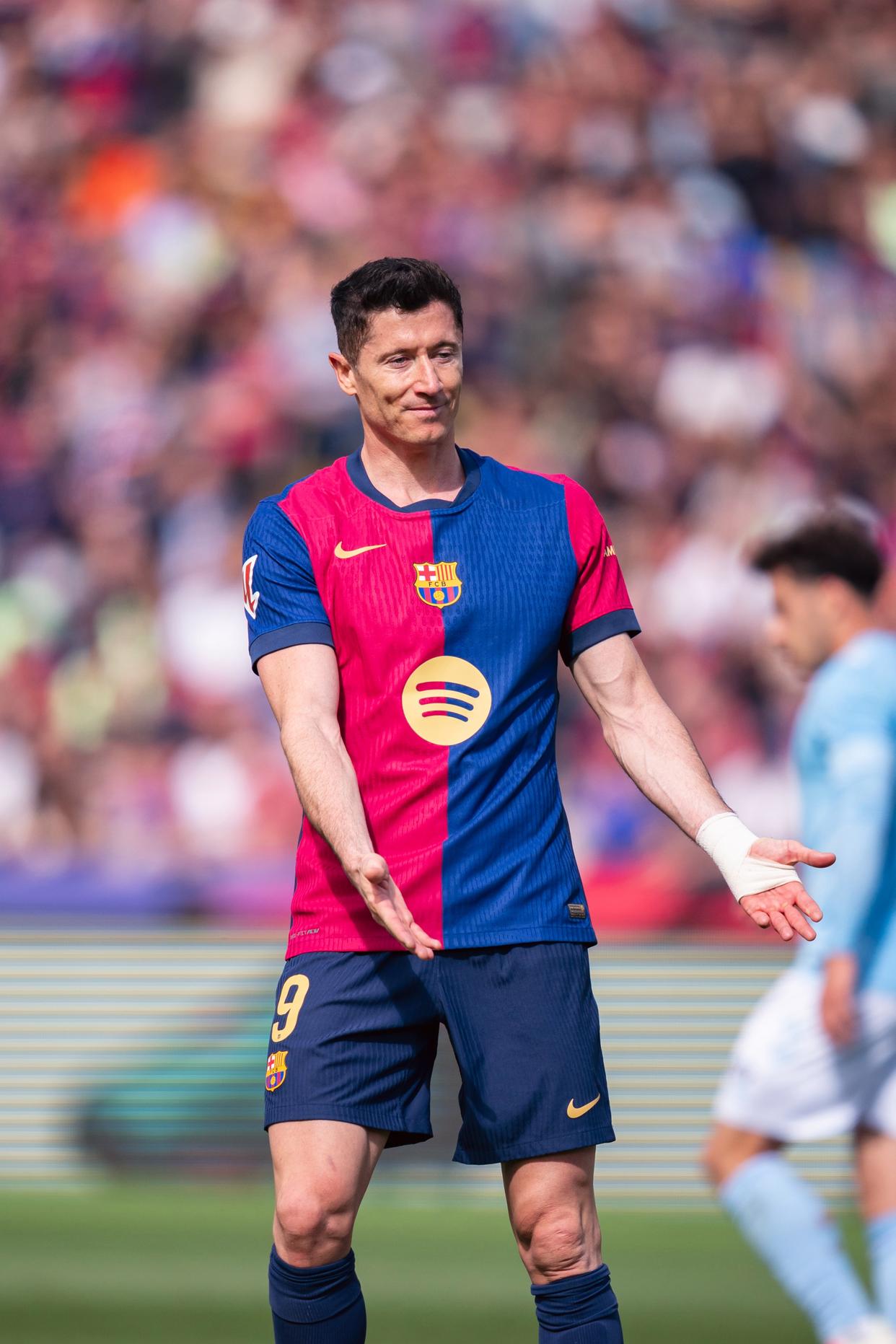 欧洲杯预选赛西甲球星大放光芒