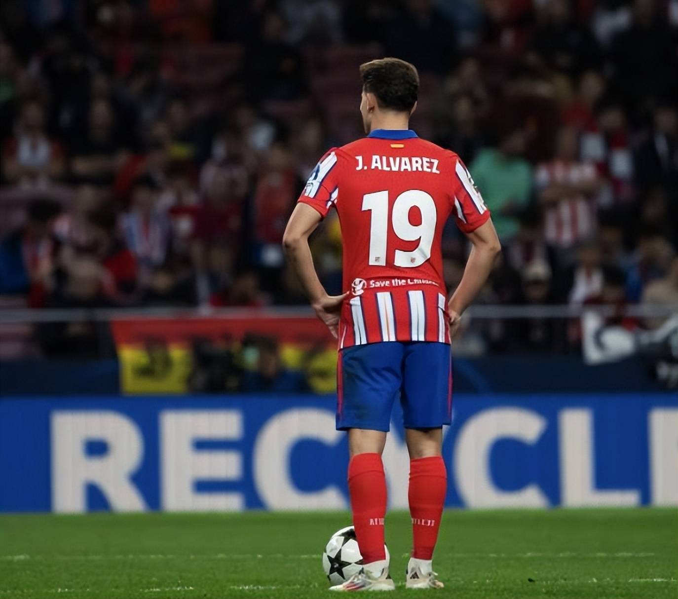 格拉纳达主场惜败，欧冠出局风险再增的简单介绍