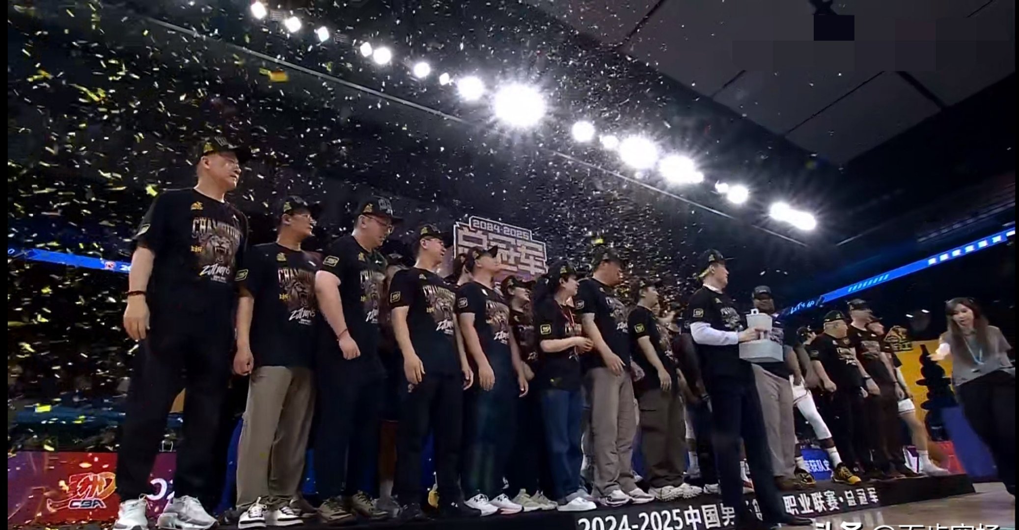 火爆战场，顶尖球队的对决引燃激情