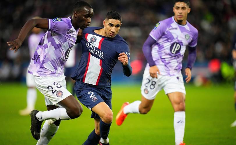 赛季关键战役即将上演，球队士气如何？