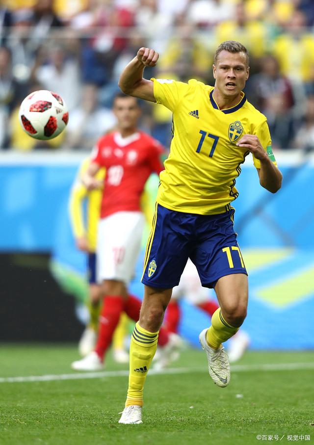 瑞典队在比赛中展现出色实力 瑞典队在比赛中展现出色实力