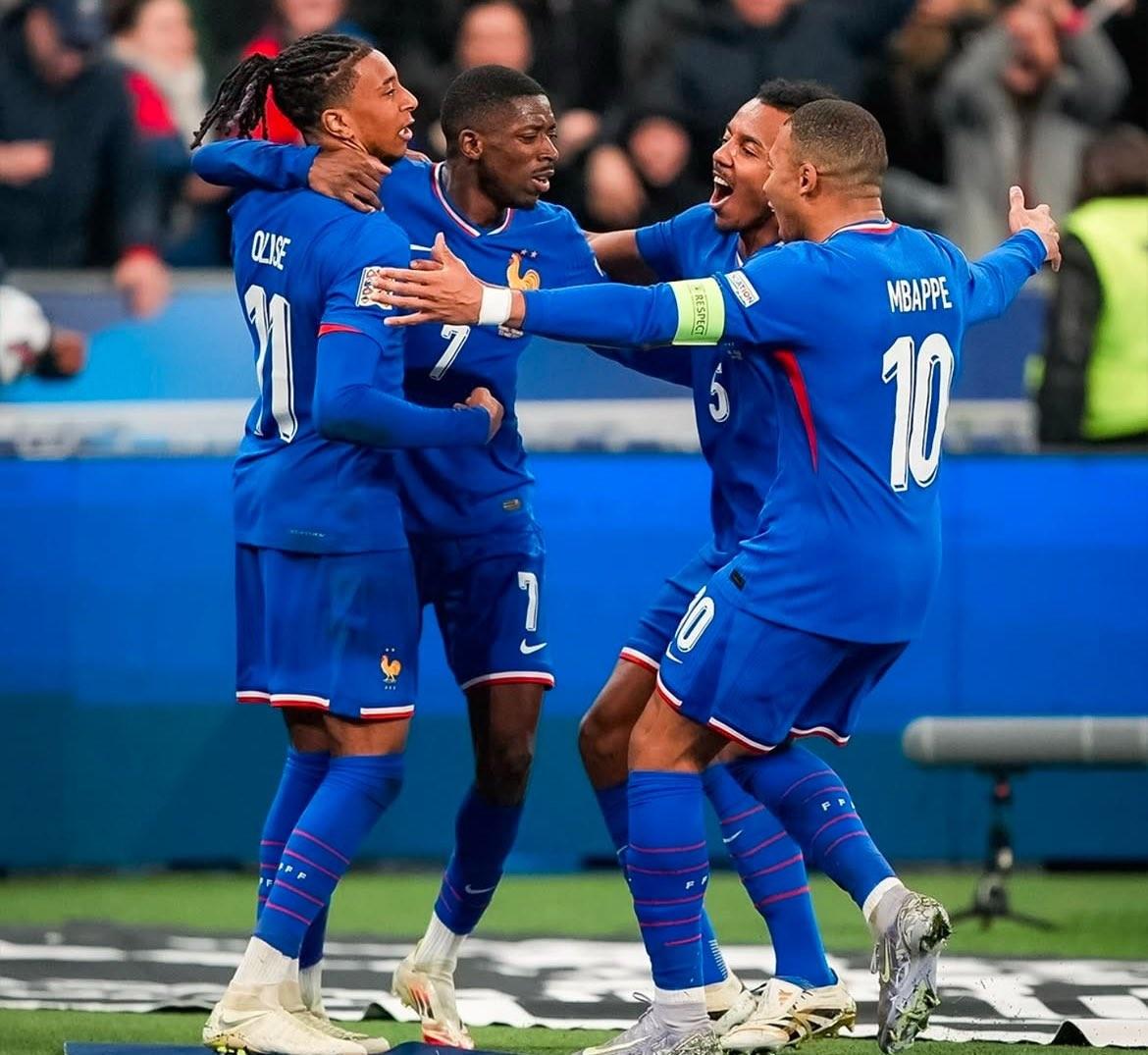 法国球队客场险胜，锁定晋级关键步