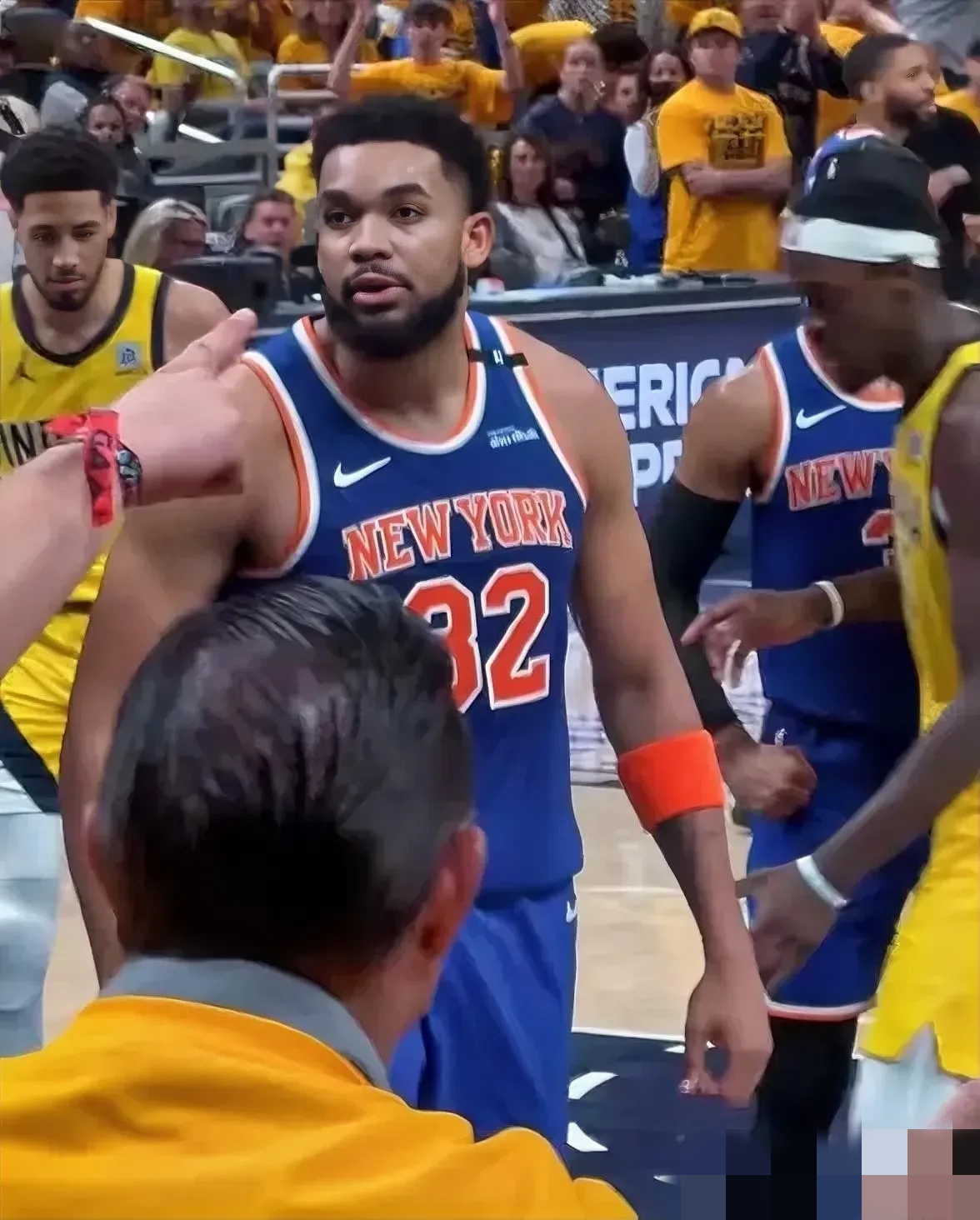 球员受伤传出纽约尼克斯队