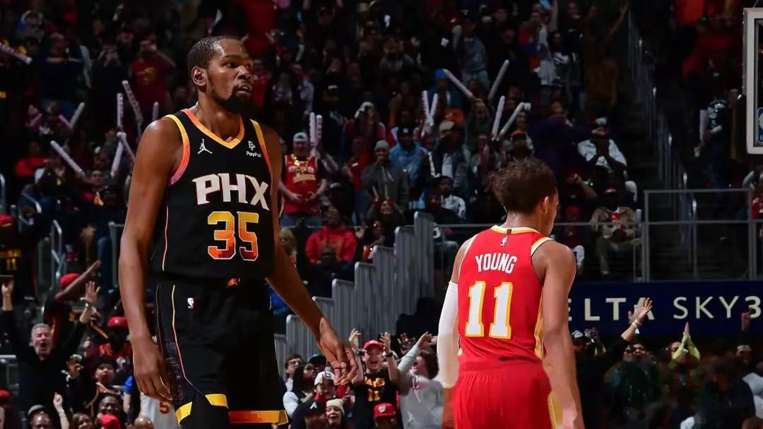 老鹰胜火箭再次稳定排名