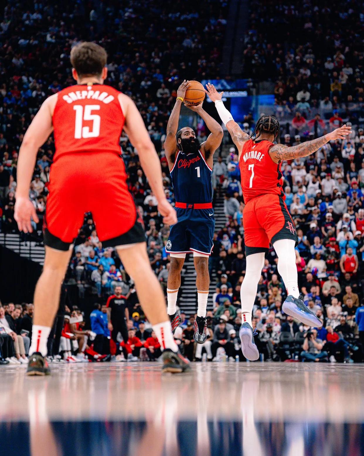 火箭失利！快船主场击败对手